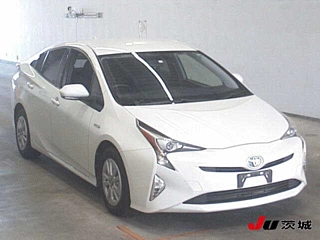 TOYOTA PRIUS 2017