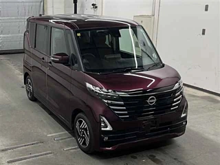 NISSAN ROOX 2023