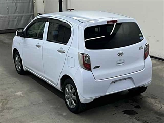 DAIHATSU MIRA E S 2012
