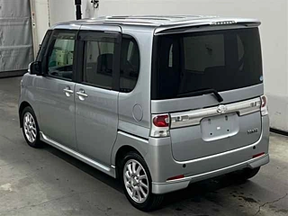 DAIHATSU TANTO 2008