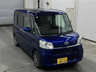 DAIHATSU TANTO 2015
