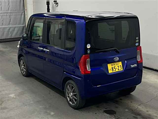 DAIHATSU TANTO 2015