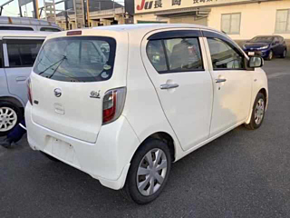 DAIHATSU MIRA E S 2012