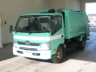HINO DUTRO 2016