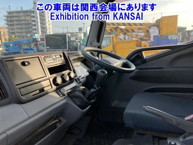 MITSUBISHI CANTER 2015