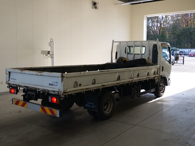ISUZU ELF 2015