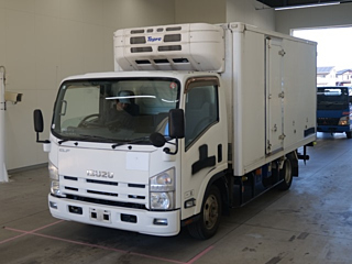ISUZU ELF 2012