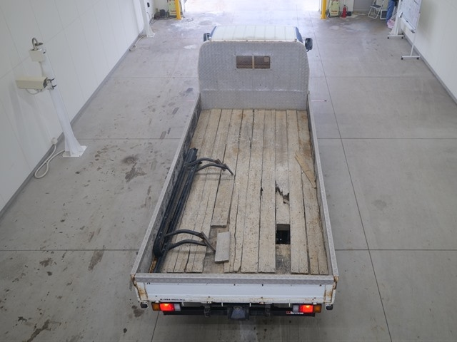 MITSUBISHI CANTER 2018