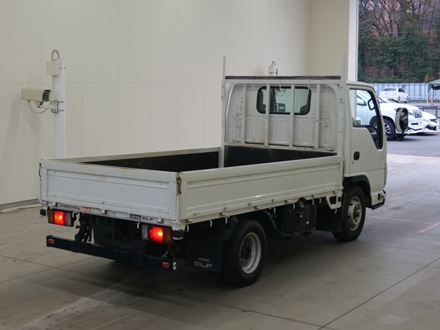 ISUZU ELF 2010