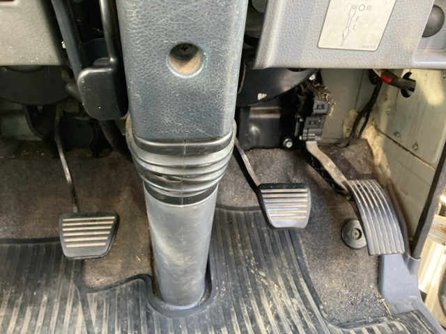 MITSUBISHI CANTER 2012