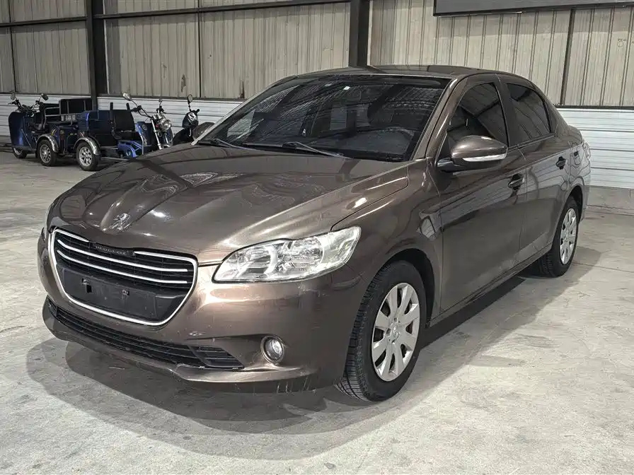PEUGEOT 301 2015