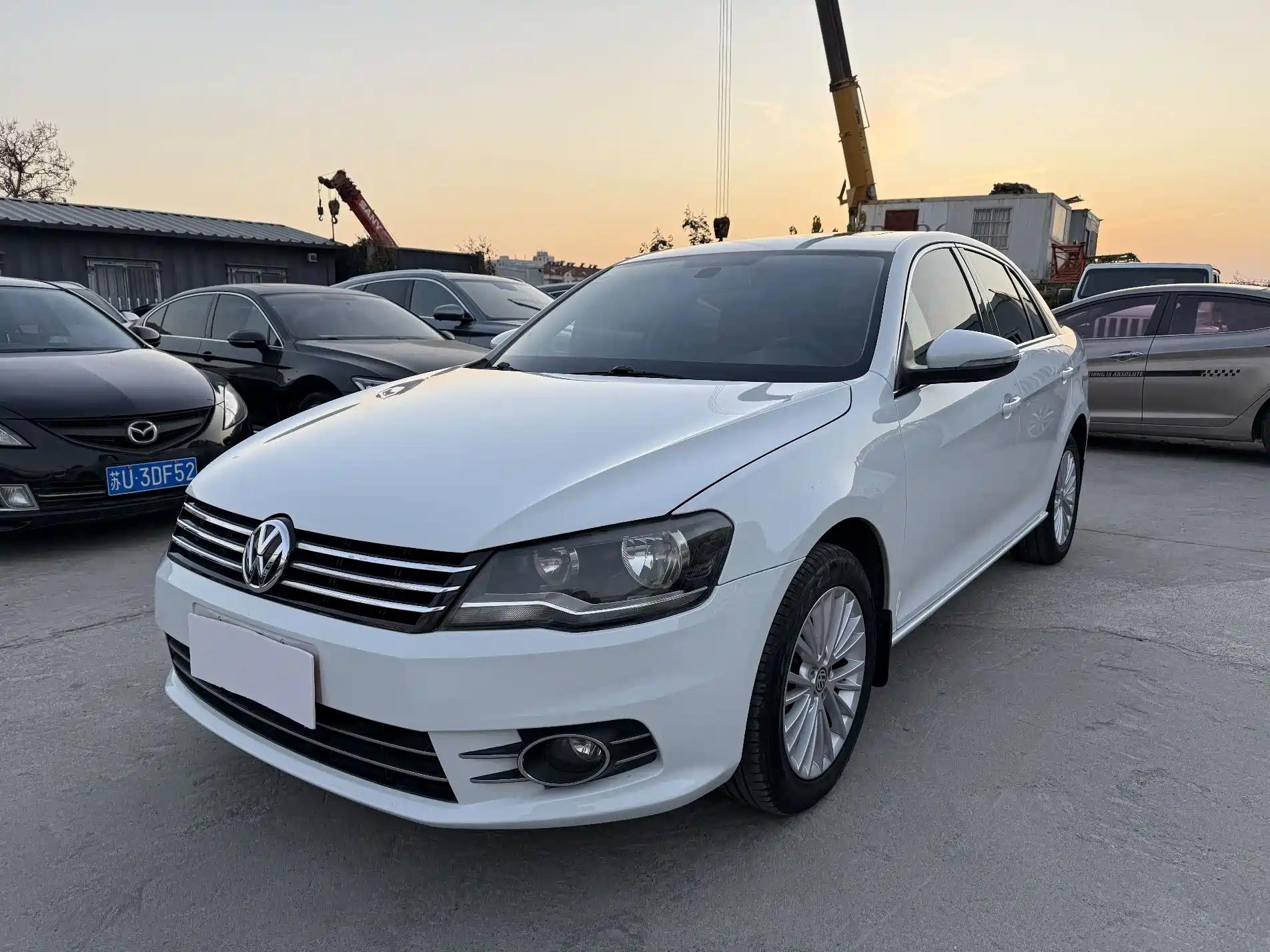 VOLKSWAGEN BORA 2014