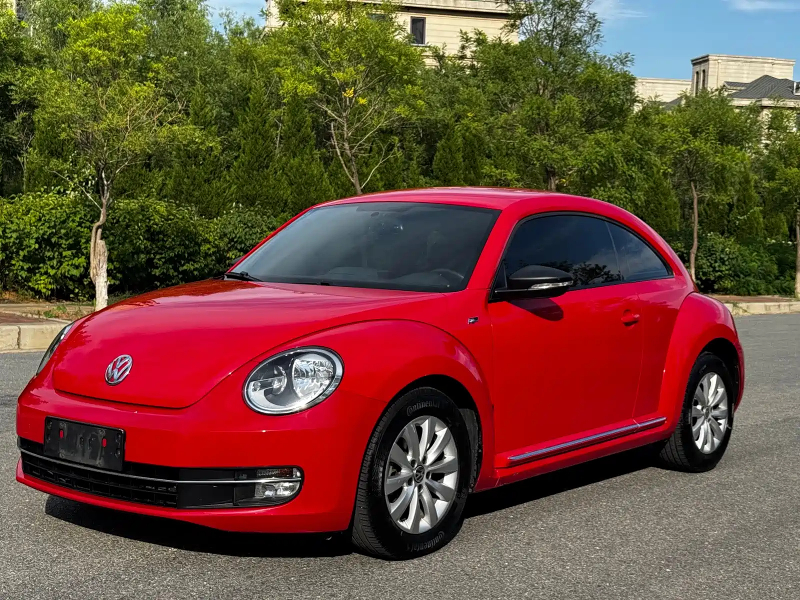 VOLKSWAGEN BEETLE 2014
