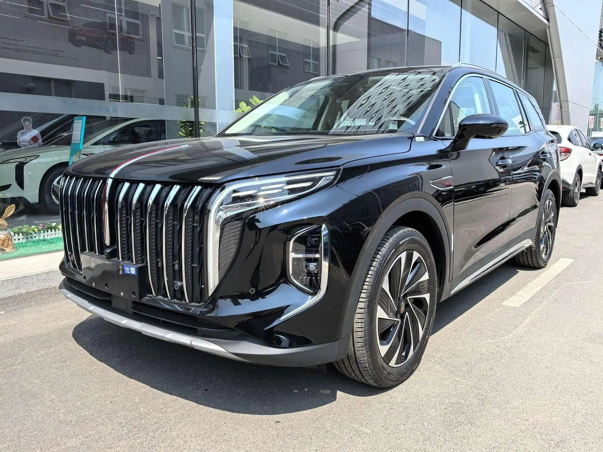 HONGQI HS7 PHEV 2025