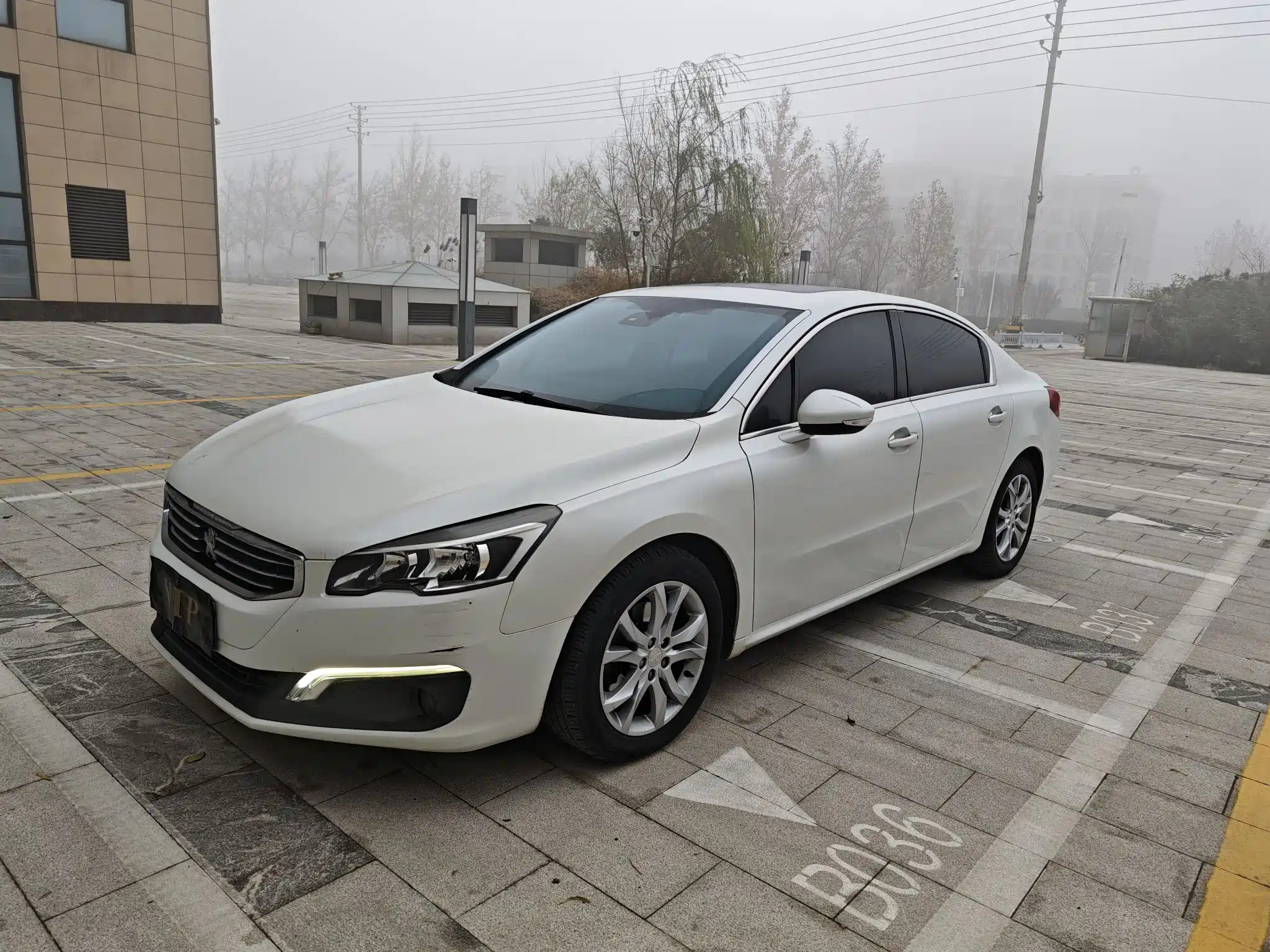 PEUGEOT 508 2016
