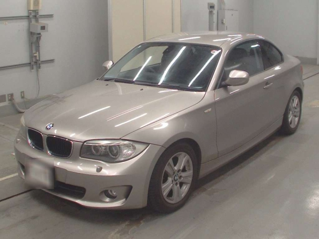BMW 1 SERIES 2012