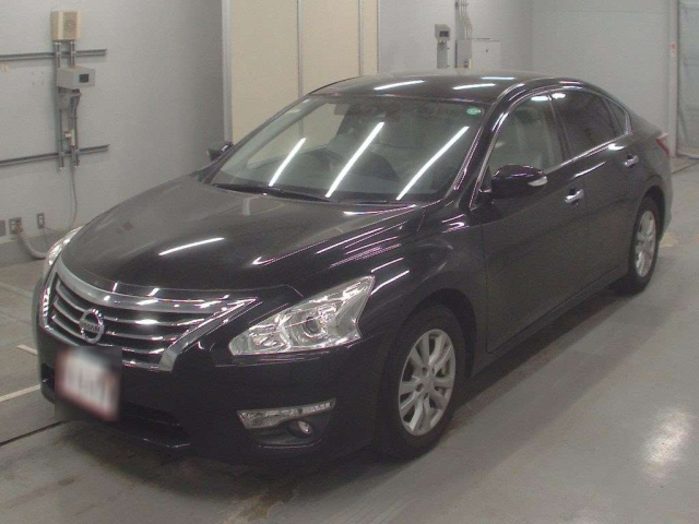 NISSAN TEANA 2019