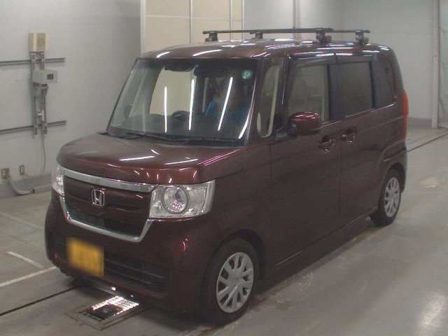 HONDA N BOX 2017