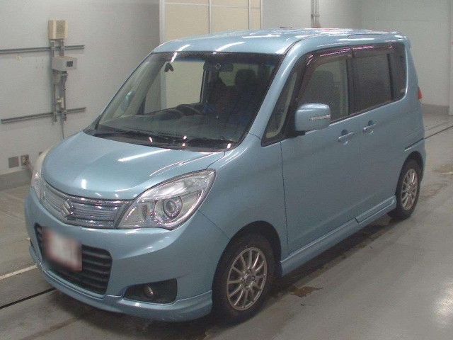 SUZUKI SOLIO 2013