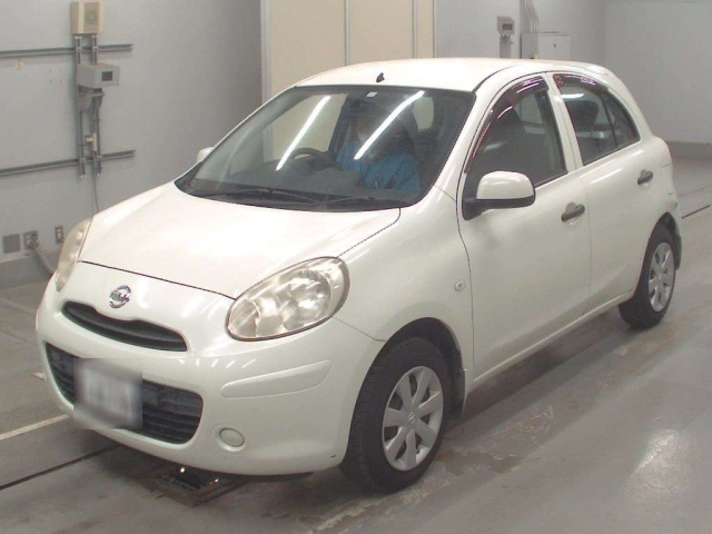 NISSAN MARCH 2013