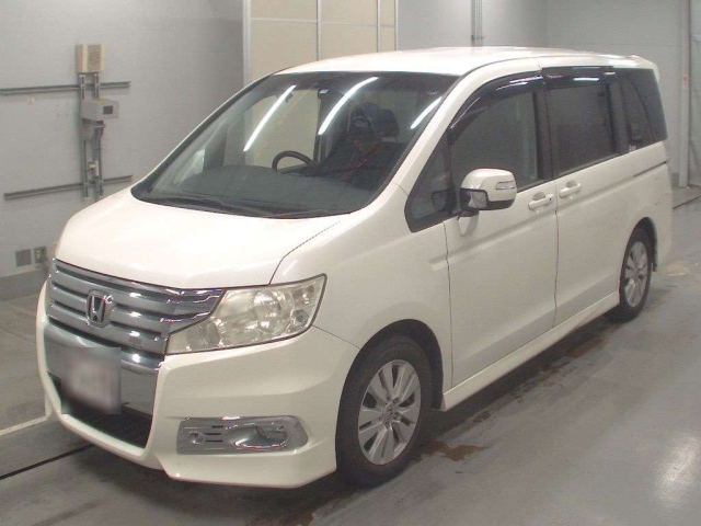 HONDA STEP WAGON 2010