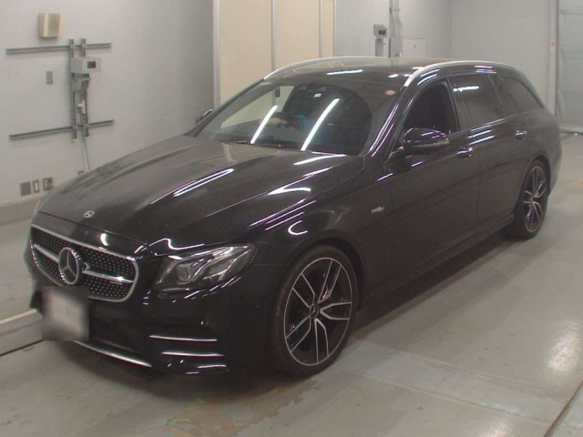 MERCEDES BENZ AMG 2020