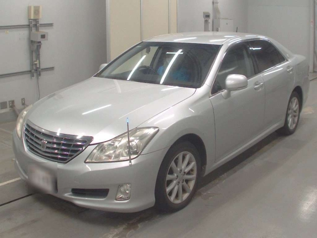TOYOTA CROWN 2009