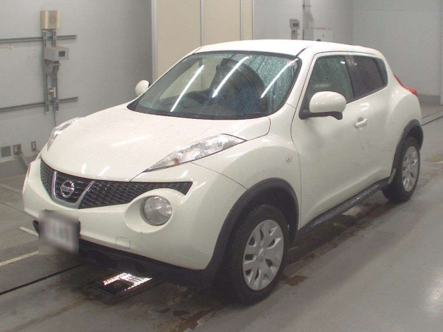 NISSAN JUKE 2010