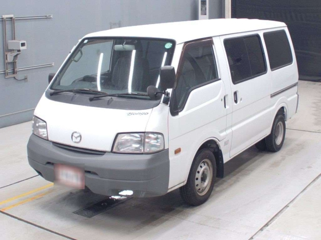 MAZDA BONGO VAN 2013