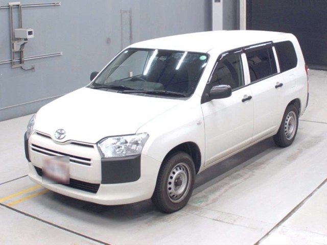 TOYOTA PROBOX 2020