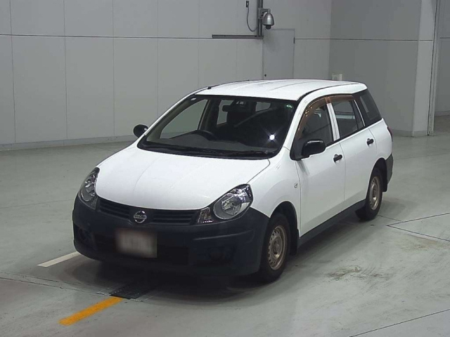 NISSAN AD 2008