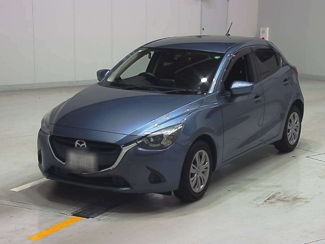 MAZDA DEMIO 2015