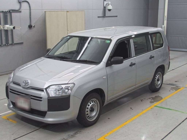 TOYOTA PROBOX 2020