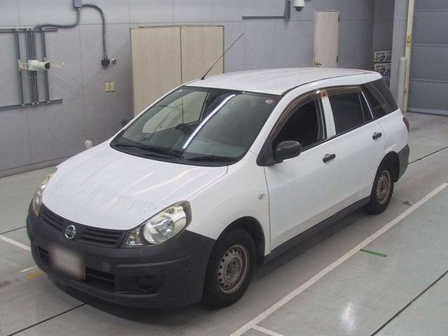 NISSAN AD 2008