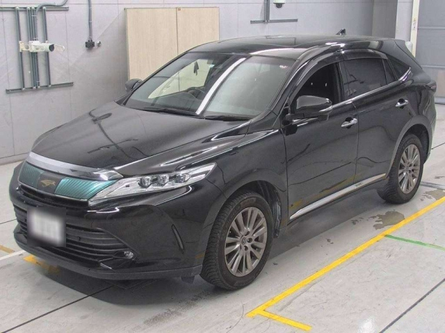 TOYOTA HARRIER 2018