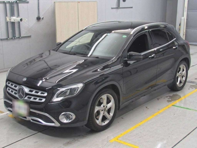 MERCEDES BENZ GLA CLASS 2018