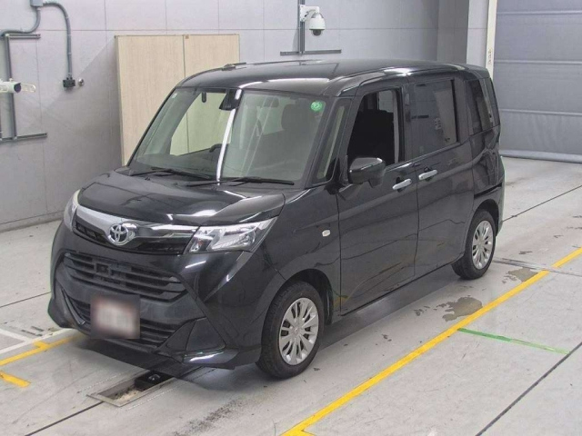 TOYOTA TANK 2017