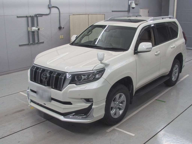 TOYOTA LAND CRUISER PRADO 2021