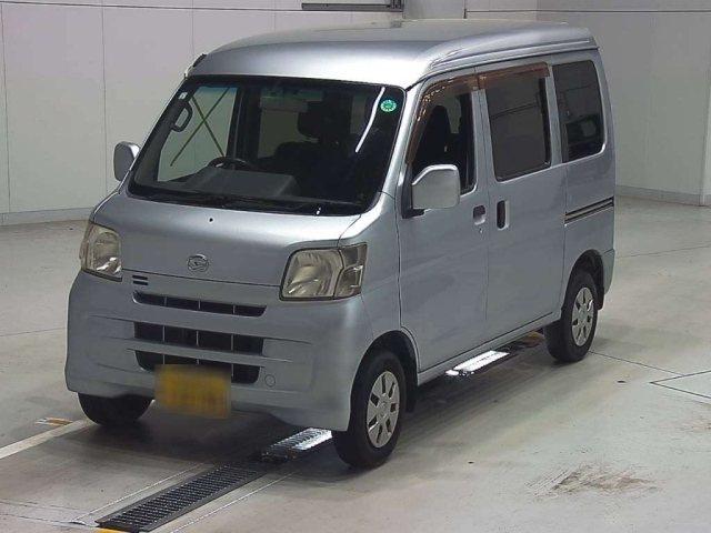 DAIHATSU HIJET VAN 2011