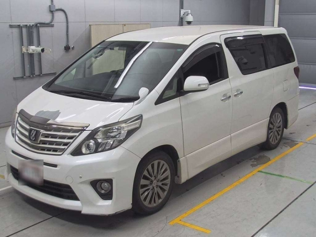 TOYOTA ALPHARD 2013