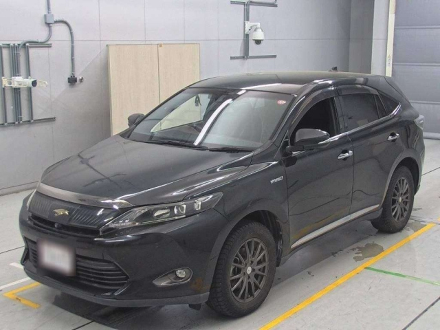 TOYOTA HARRIER 2014
