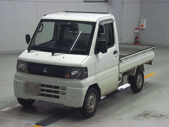 MITSUBISHI MINICAB TRUCK 2008