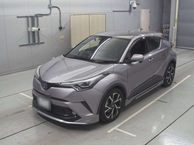 TOYOTA C-HR 2017