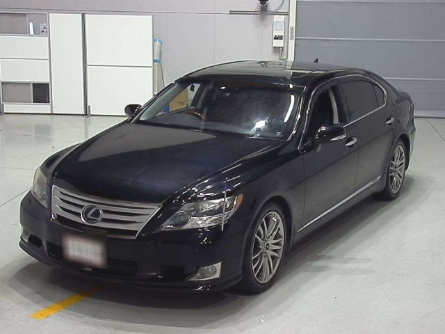 LEXUS LS 2012