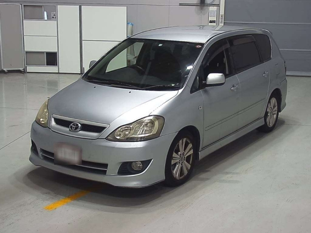 TOYOTA IPSUM 2006