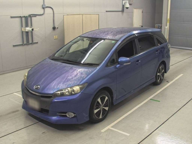TOYOTA WISH 2012