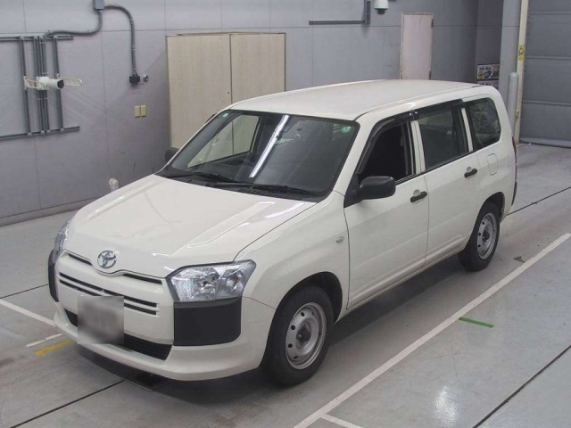 TOYOTA PROBOX 2020