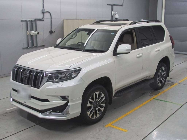 TOYOTA LAND CRUISER PRADO 2022