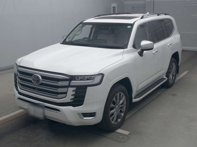 TOYOTA LAND CRUISER 2023