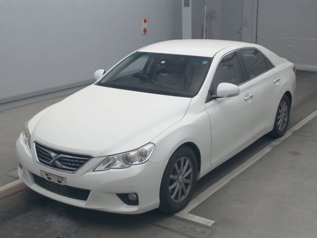 TOYOTA MARK X 2010
